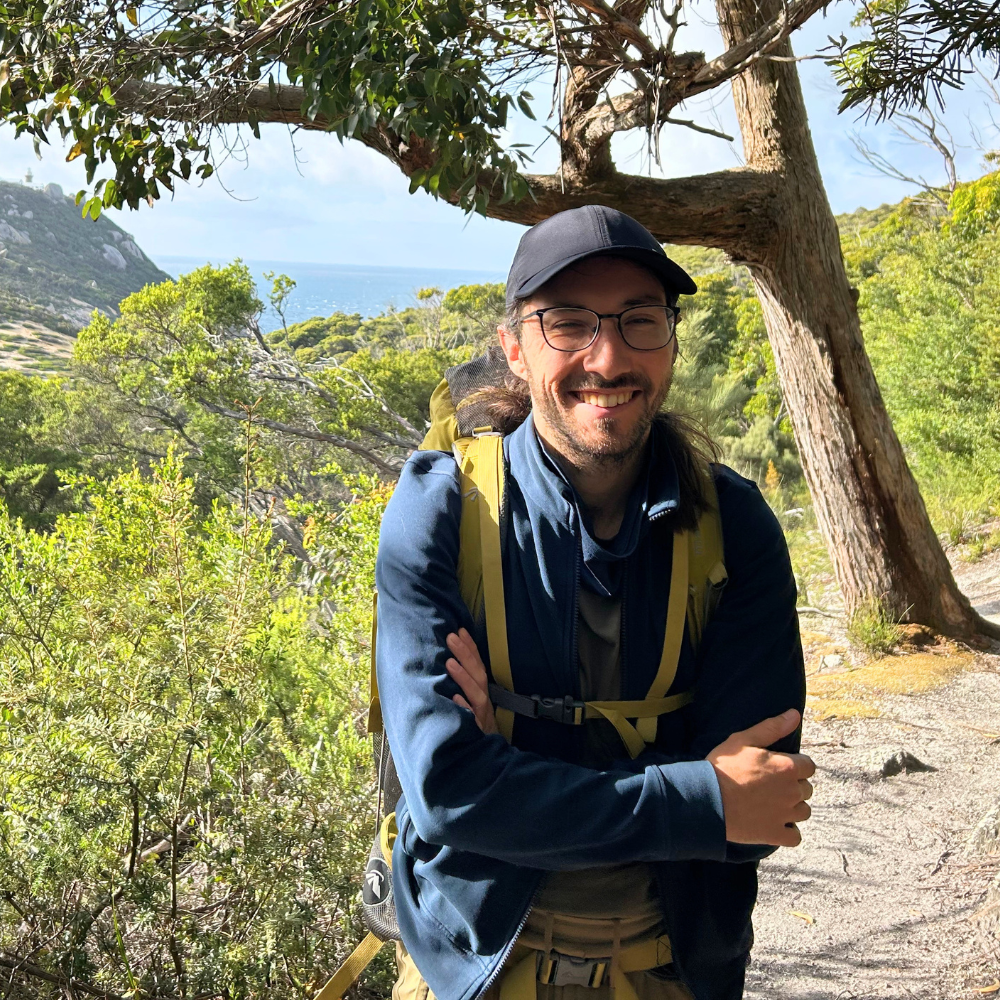 jojo — Madhyamaka practitioner and writer, on a hiking trail